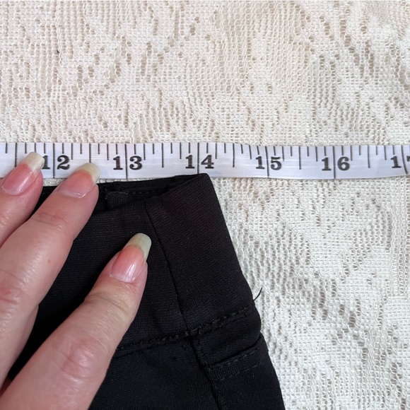 Stitch Fix Liverpool Sienna Pull on leggings - Picture 5 of 9